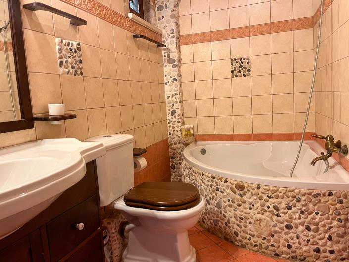 Image No.20-4 Bed Villa for sale