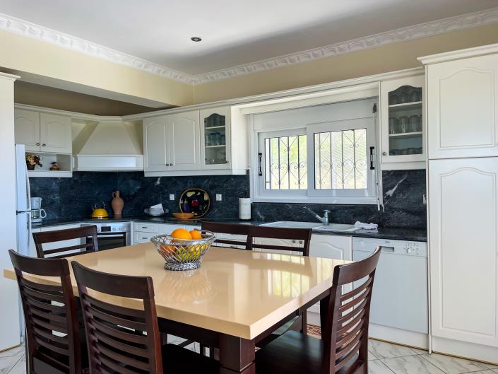 Image No.22-5 Bed Villa for sale