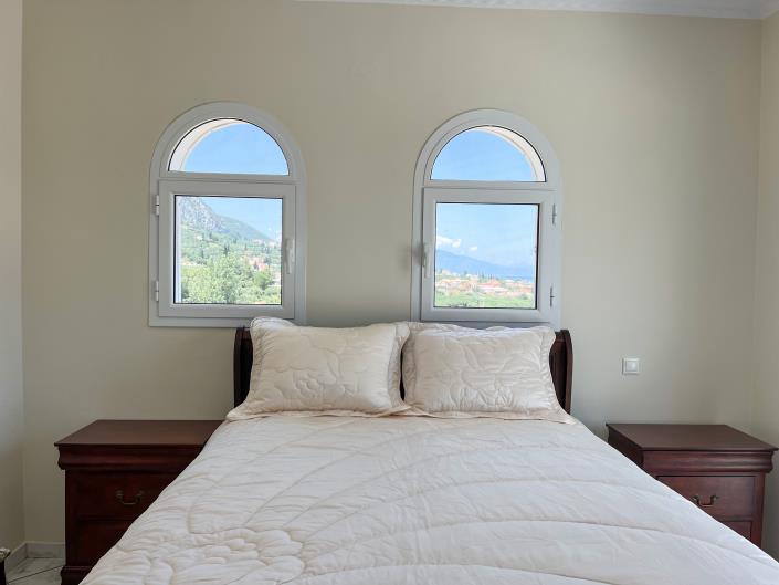 Image No.38-5 Bed Villa for sale