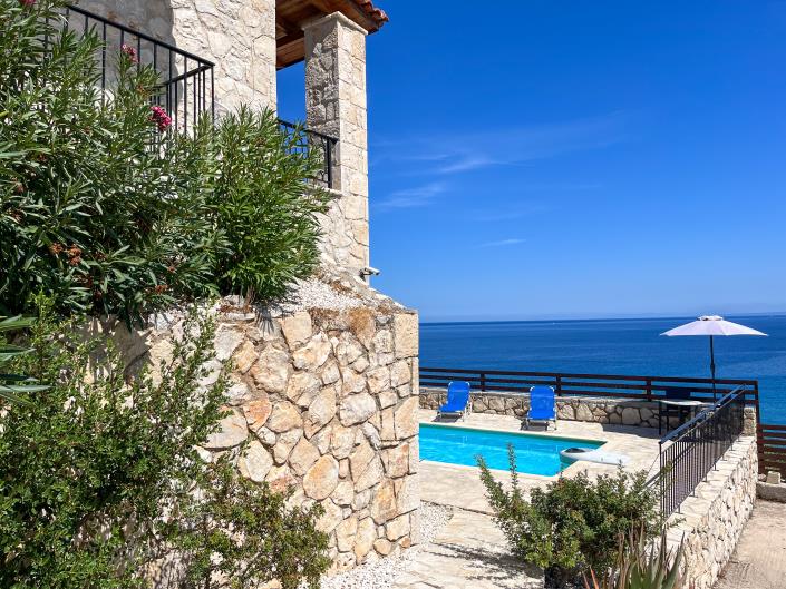 Image No.3-3 Bed Villa for sale