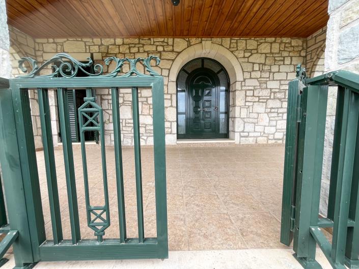 Image No.13-3 Bed Villa / Detached for sale