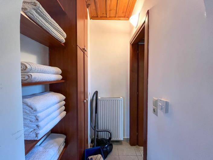 Image No.23-3 Bed Villa / Detached for sale