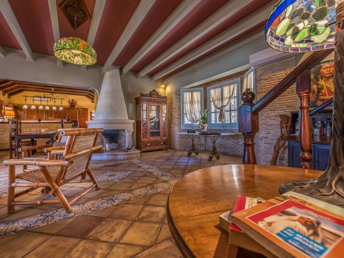 Image No.10-Villa / Détaché de 8 chambres à vendre à Zante