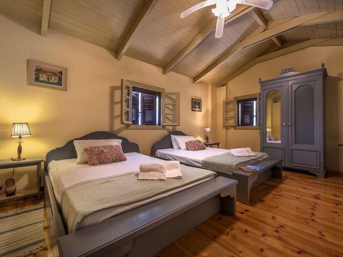 Image No.16-Villa / Détaché de 8 chambres à vendre à Zante