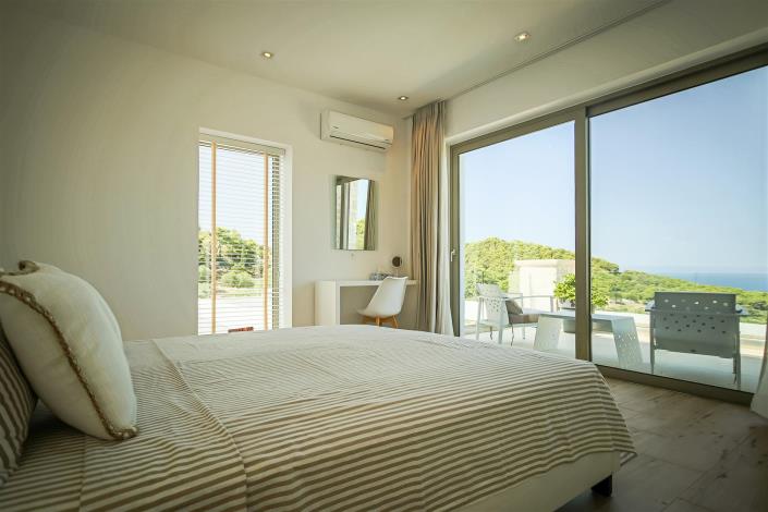 Image No.28-2 Bed Villa for sale