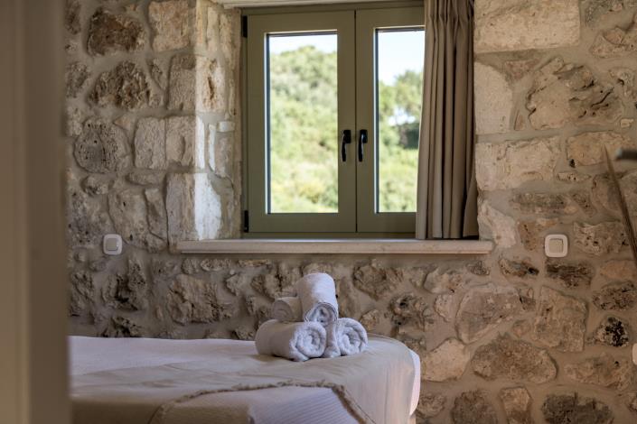 Image No.53-5 Bed Villa for sale