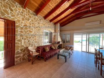 8172587b-2a94-4bd1-8b21-34a685534915