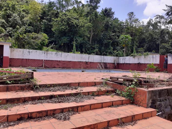 Image No.2-Commercial de 5 chambres à vendre à Saint Joseph