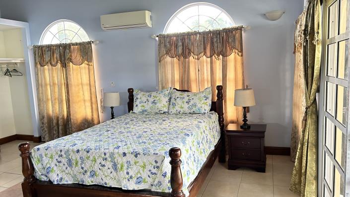 Image No.16-4 Bed Mansion for sale