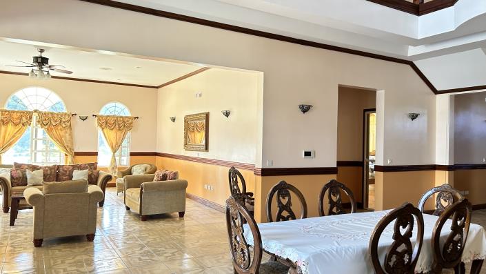 Image No.30-4 Bed Mansion for sale