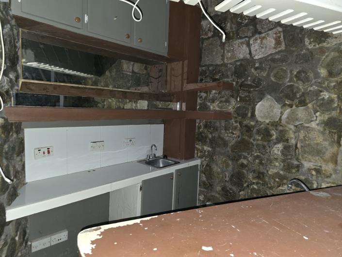 Image No.16-Commercial à vendre à Dominique