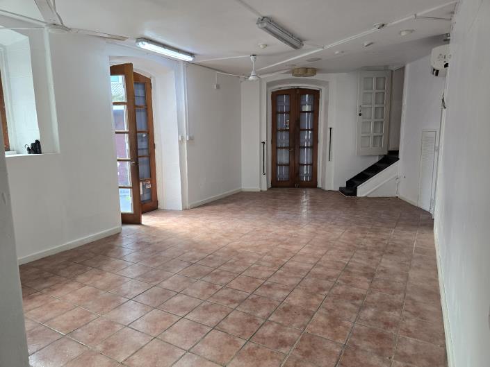 Image No.25-Commercial à vendre à Dominique