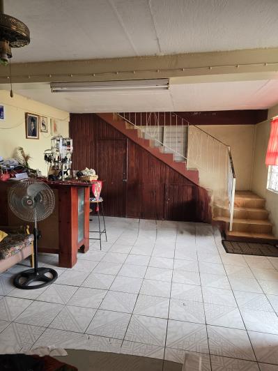 Image No.2-Maison de 6 chambres à vendre à Dominique