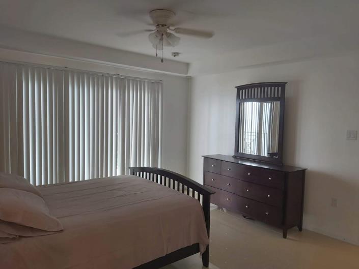 Image No.18-3 Bed Condo for sale