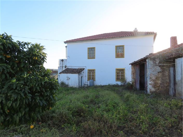 Image No.18-6 Bed Property for sale