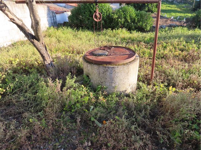 Image No.21-6 Bed Property for sale