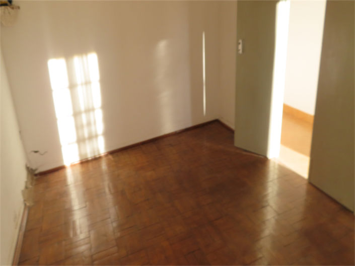 Image No.14-Propriété de 4 chambres à vendre à Castelo Branco