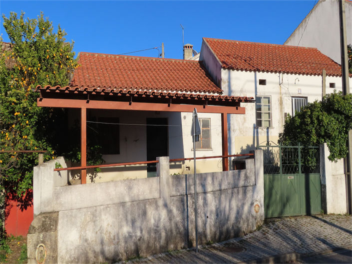 Image No.2-Propriété de 4 chambres à vendre à Castelo Branco