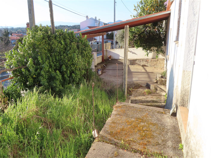 Image No.8-Propriété de 4 chambres à vendre à Castelo Branco