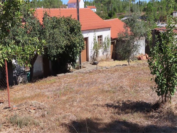 Image No.3-Propriété de 3 chambres à vendre à Castelo Branco