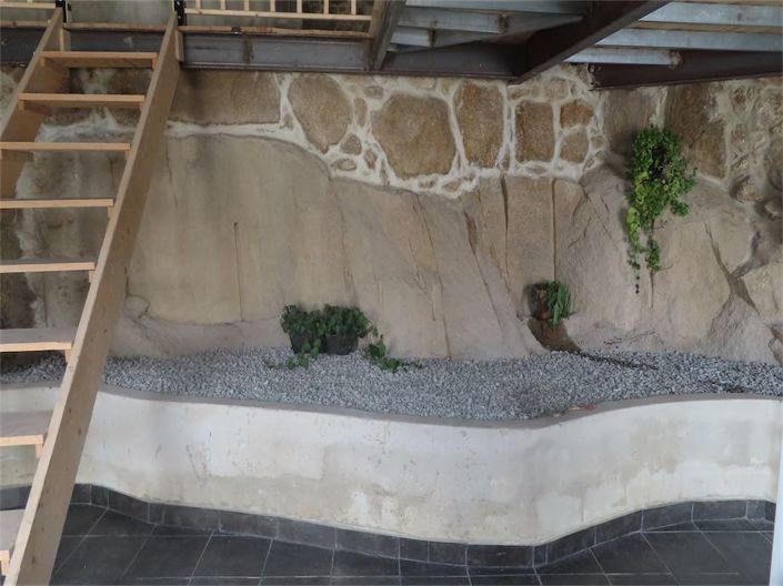 Image No.28-3 Bed Property for sale