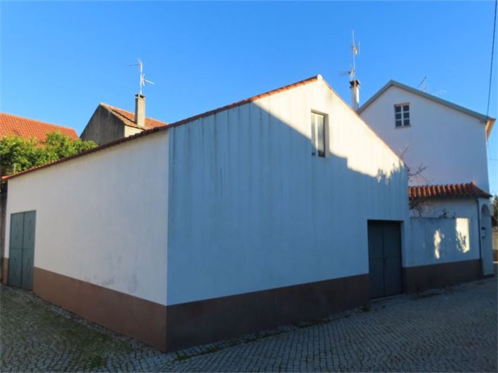 Image No.4-Propriété de 4 chambres à vendre à Castelo Branco