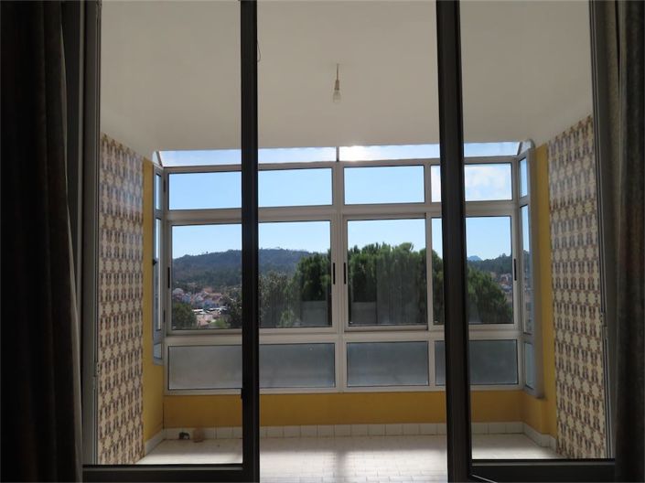 Image No.39-6 Bed Property for sale