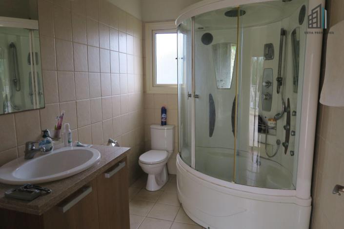 Image No.13-Villa de 4 chambres à vendre à Ayia Napa