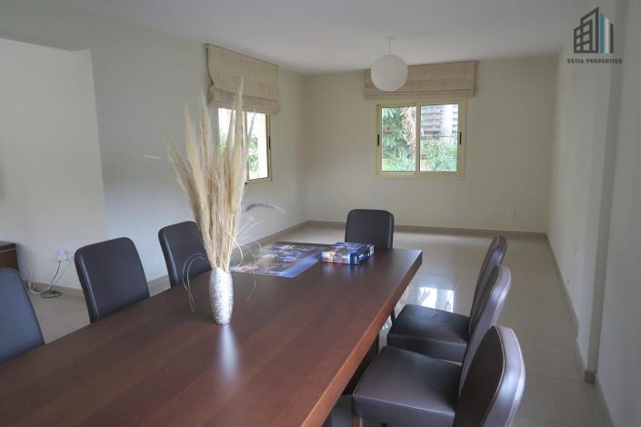 Image No.29-Villa de 4 chambres à vendre à Ayia Napa