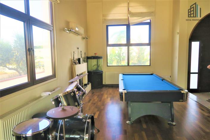 Image No.2-3 Bed Villa for sale