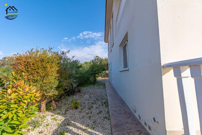 Image No.3-3 Bed Villa for sale