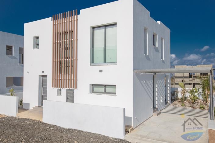 Image No.2-4 Bed Villa for sale