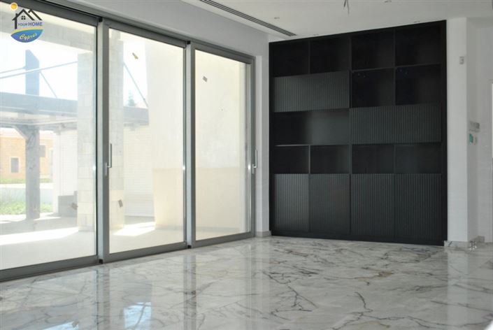 Image No.20-Villa de 5 chambres à vendre à Protaras