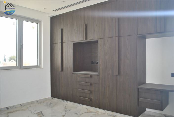 Image No.9-Villa de 5 chambres à vendre à Protaras