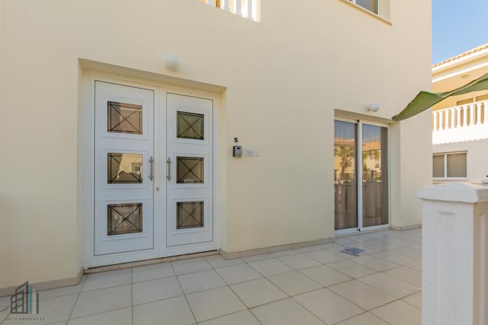 Image No.9-3 Bed Villa for sale