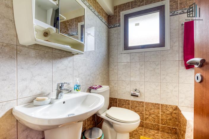 Image No.5-4 Bed Villa for sale