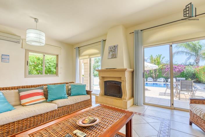 Image No.15-3 Bed Villa for sale