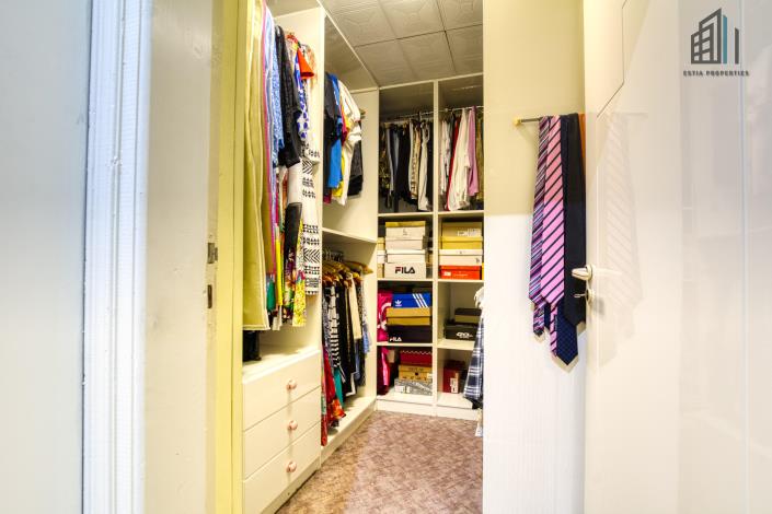 Image No.9-4 Bed Villa for sale