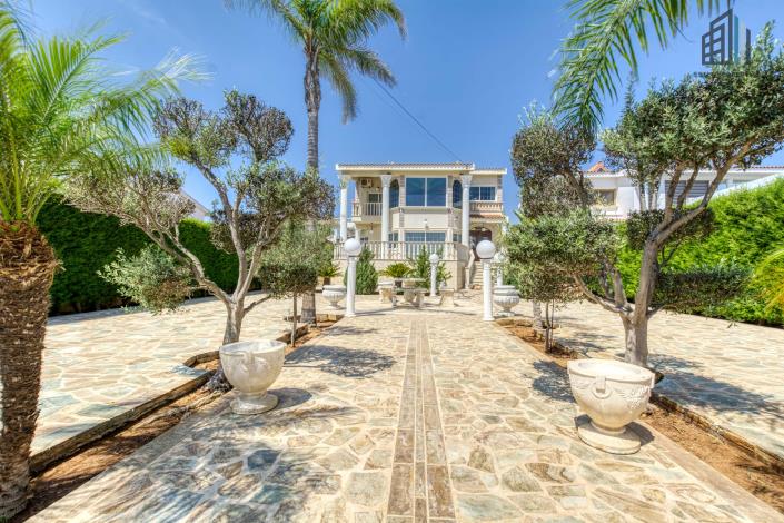 Image No.20-4 Bed Villa for sale