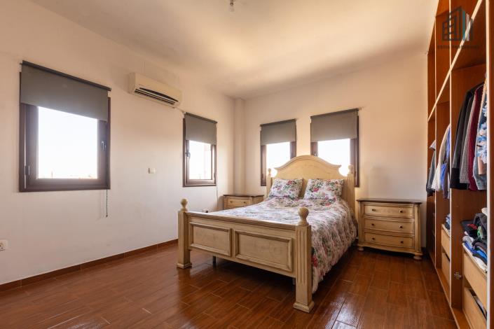 Image No.13-4 Bed Villa for sale