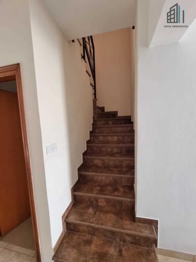 Image No.12-3 Bed Maisonette for sale