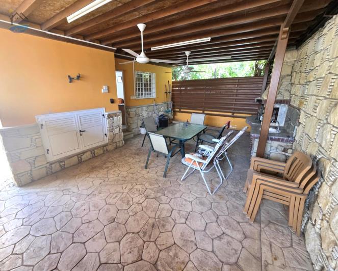 Image No.5-2 Bed House for sale