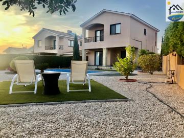 WhatsApp-Image-2025-10-03-at-10-04-44