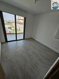 WhatsApp-Image-2025-10-06-at-11-35-20--2-