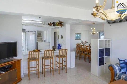 Image No.10-4 Bed Villa / Detached for sale