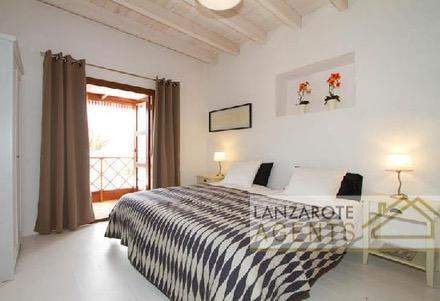 Image No.12-6 Bed Villa for sale
