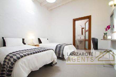 Image No.20-6 Bed Villa for sale