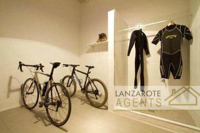 b985dafd-376d-b41e-360b-c2b240602138