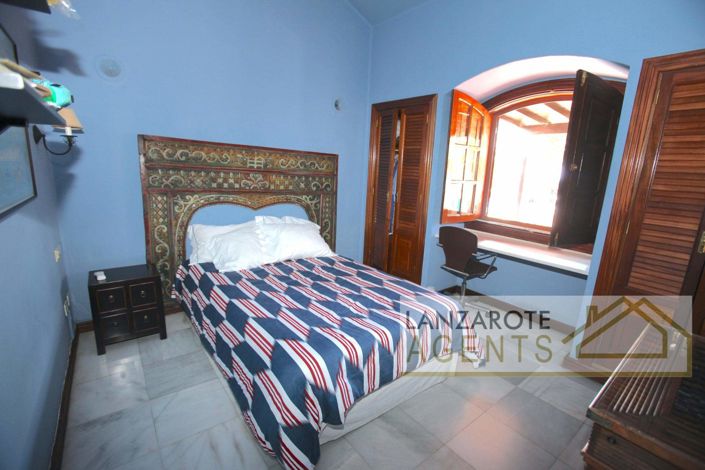 Image No.15-5 Bed Villa for sale