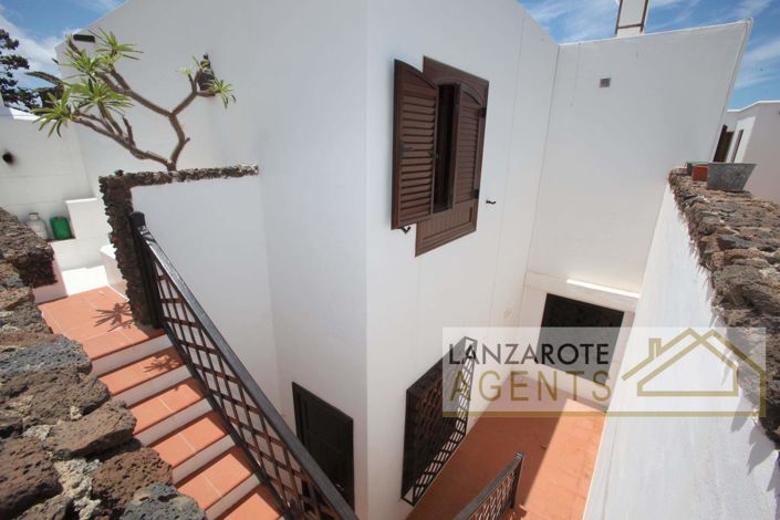 Image No.28-5 Bed Villa for sale